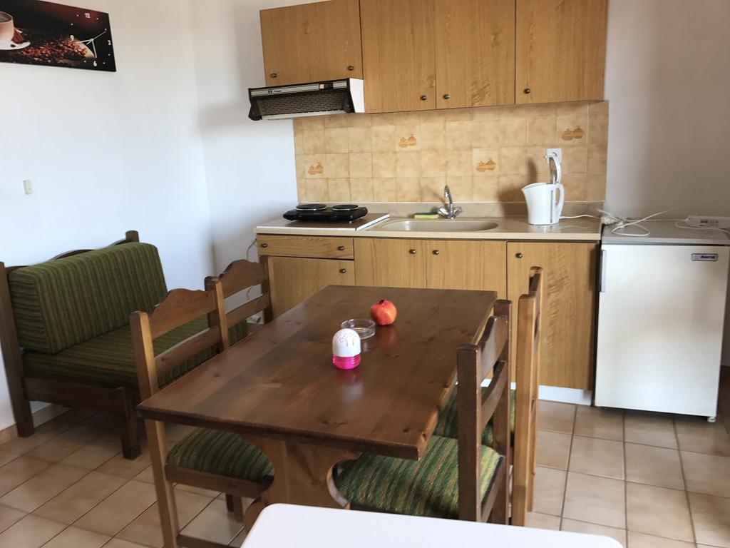 Santa Catalina Apartment Kalyves Polygyrou Bagian luar foto
